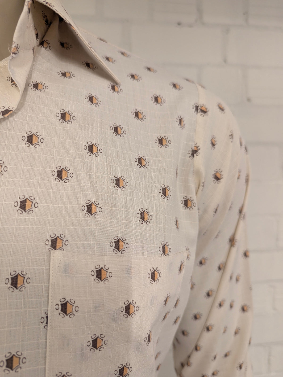 Vintage 70's Pelaco overhemd met puntkraag. Beige Bruine print. Maat L.