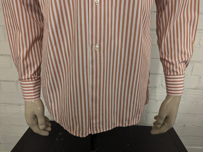 Vintage 70's overhemd met puntkraag en casual manchetknoop. Wit Bruin gestreept. Maat L. #710.
