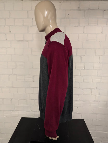 Nautica Quarter Zip trui met korte rits. Rood Grijs gekleurd. Maat 2XL / XXL.