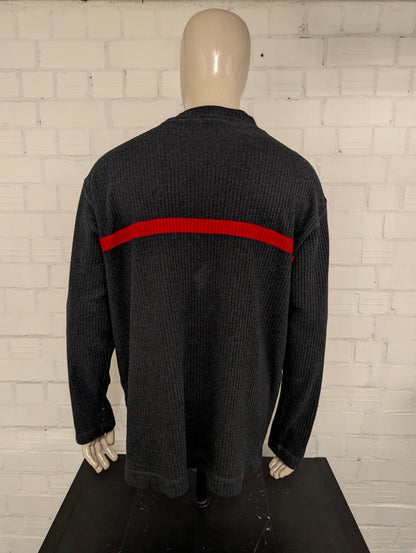 Nautica trui. Grijs Rood gekleurd. Maat 2L / XXL.