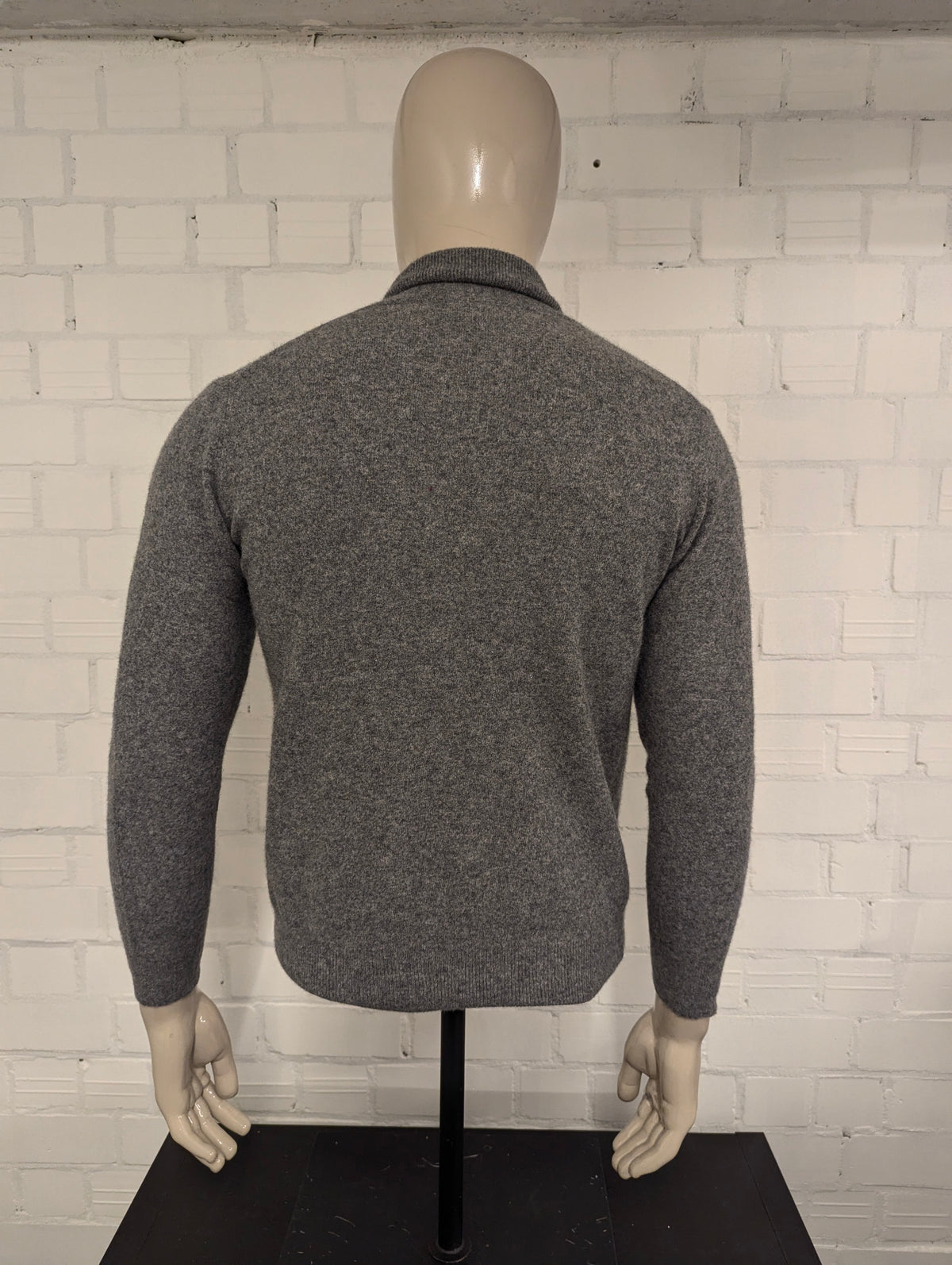Benetton 100% Wollen coltrui. Grijs gemêleerd. Maat M.