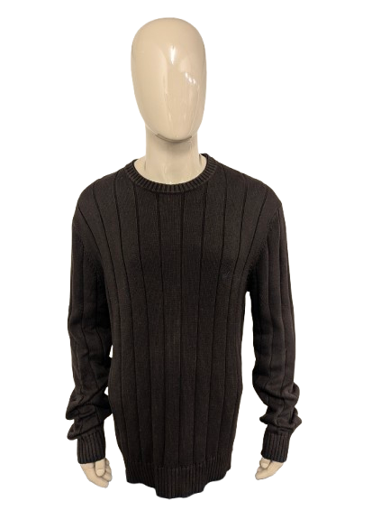 Nautica trui. Donker Bruin gestreept. Maat XL.