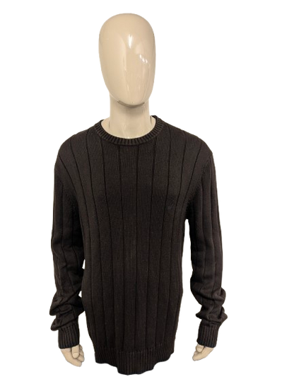 Nautica trui. Donker Bruin gestreept. Maat XL.