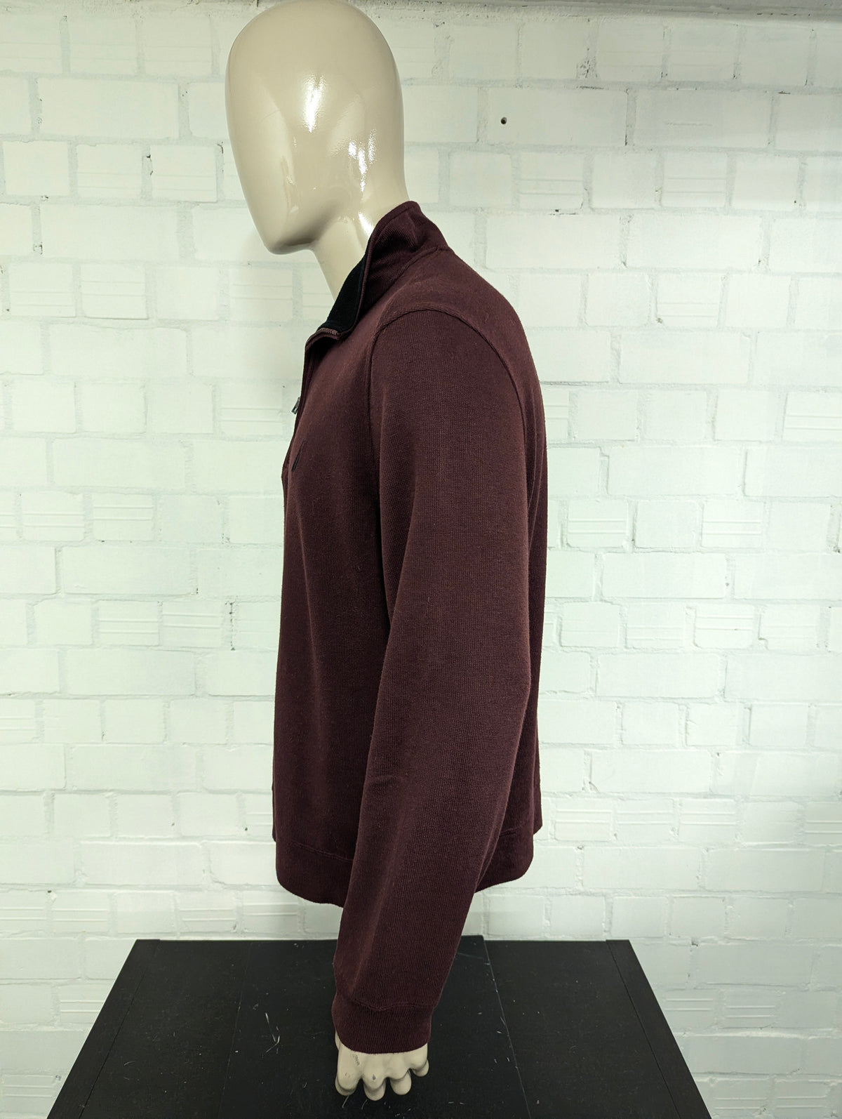 Nautica Quarter Zip trui met korte rits. Bordeaux gekleurd. Maat XL.