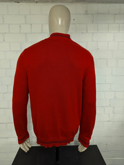 Nautica Quarter Zip trui met korte rits. Rood gekleurd. Maat L.