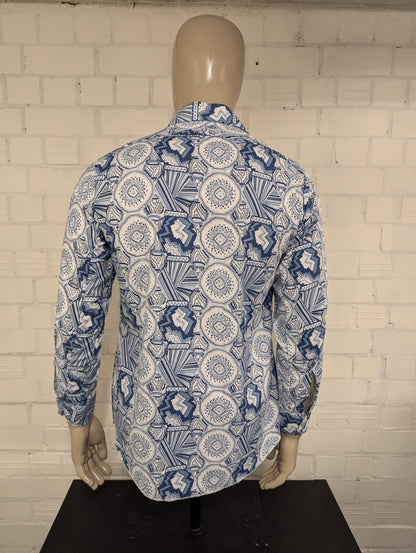 Vintage 70's overhemd met puntkraag. Wit Blauw print. Maat M. #727.