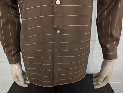 Vintage 70's overhemd met puntkraag. Bruin gestreept. Maat M. #731.