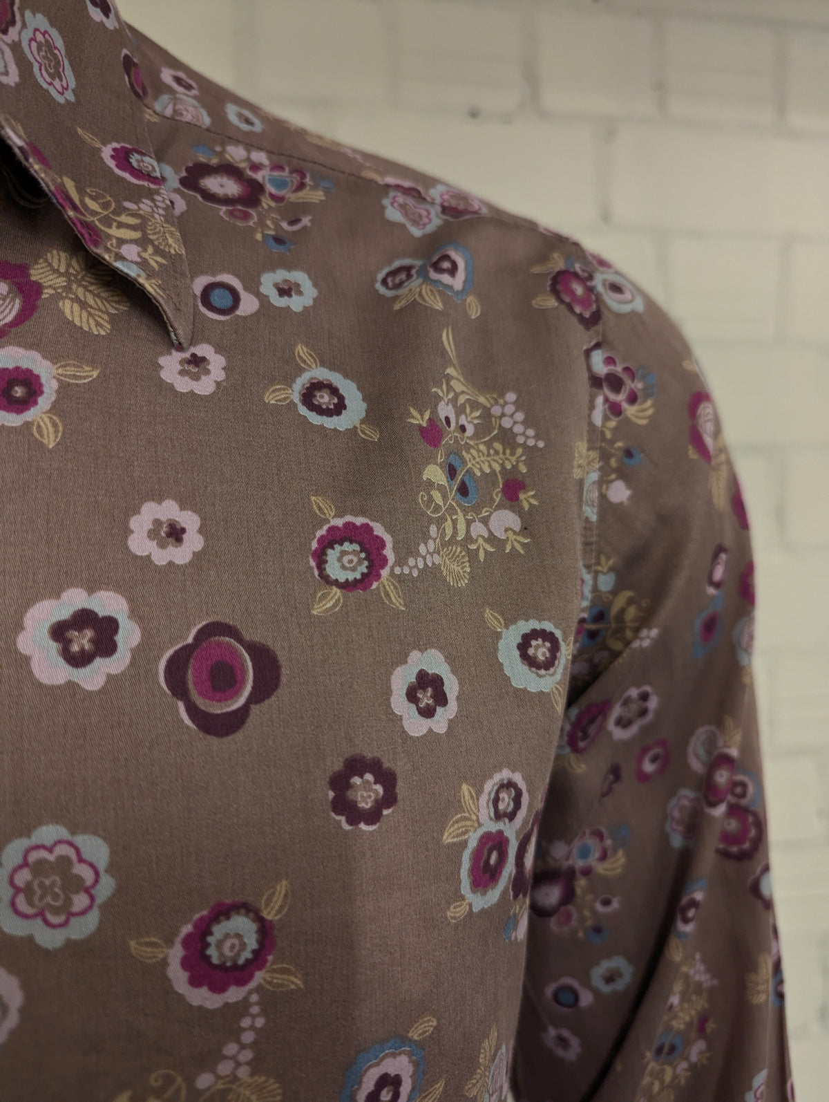 Hans Ubbink overhemd. Lila Paars Blauw Kaki Bloemen print. Maat L. (XL)