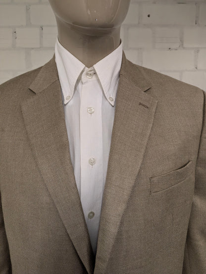 Chaps Colbert. Beige gemêleerd. Maat 56 / XL.