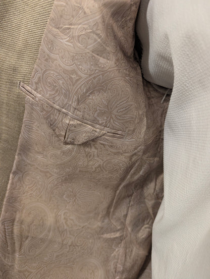 Chaps Colbert. Beige gemêleerd. Maat 56 / XL.