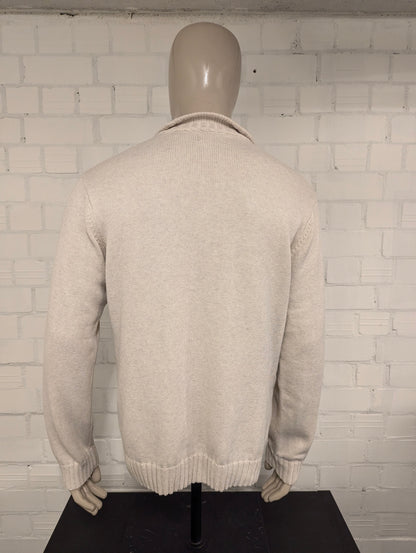 Chaps trui met knopen. Beige gemêleerd. Maat L.