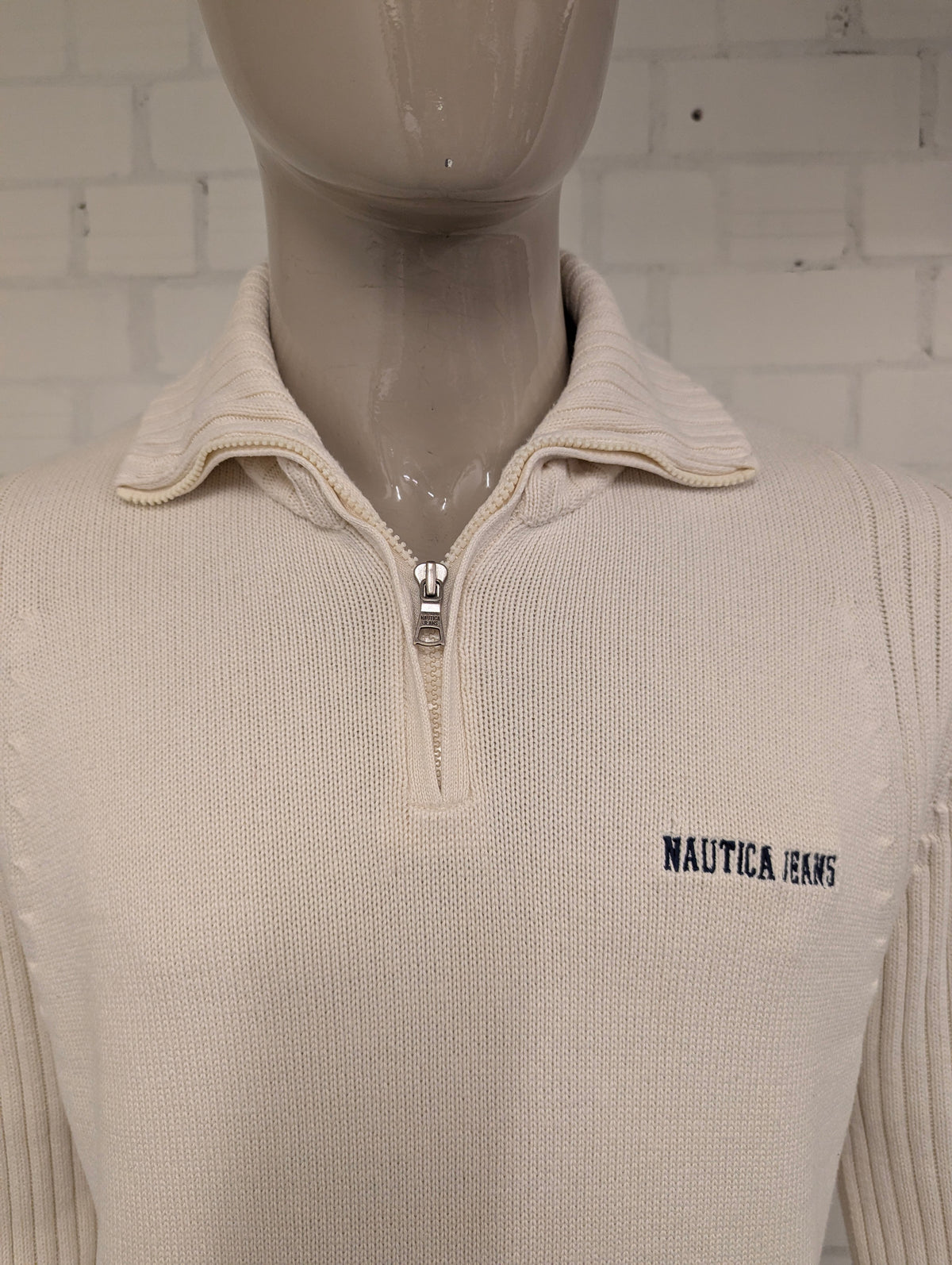 Nautica jeans Quarter zit trui met korte rits. Beige gekleurd. Maat XL.