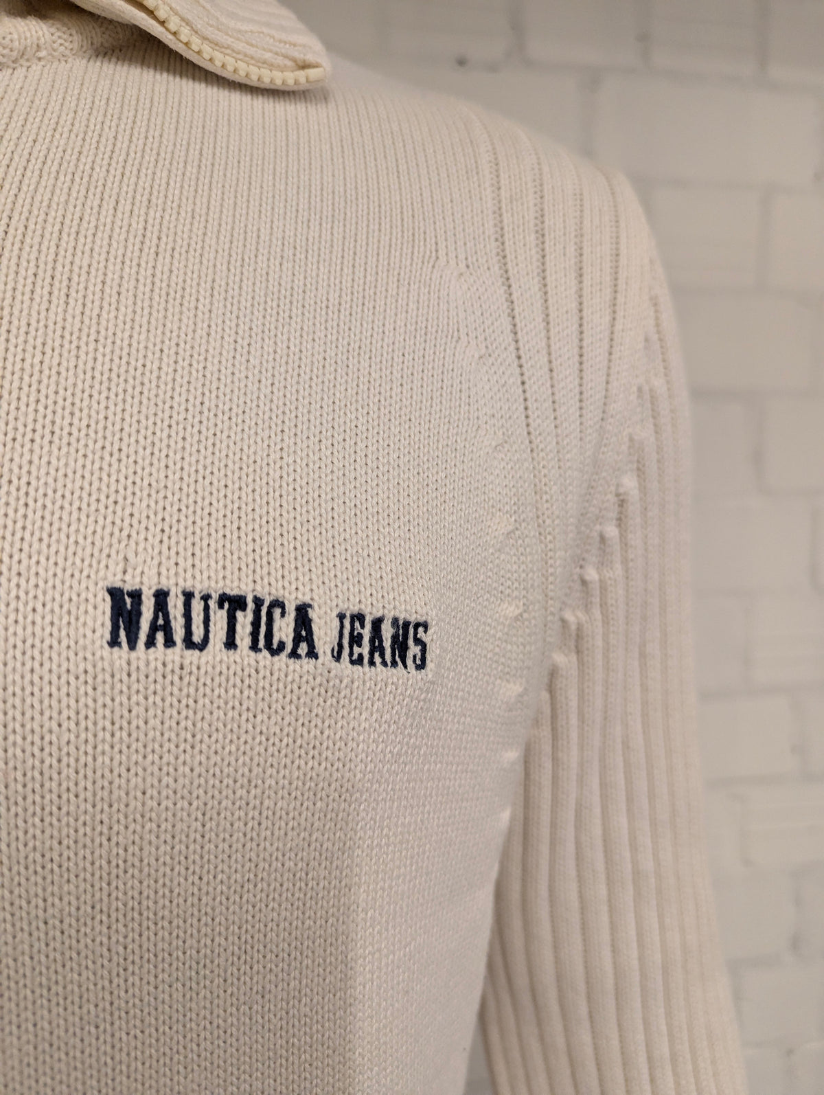 Nautica jeans Quarter zit trui met korte rits. Beige gekleurd. Maat XL.