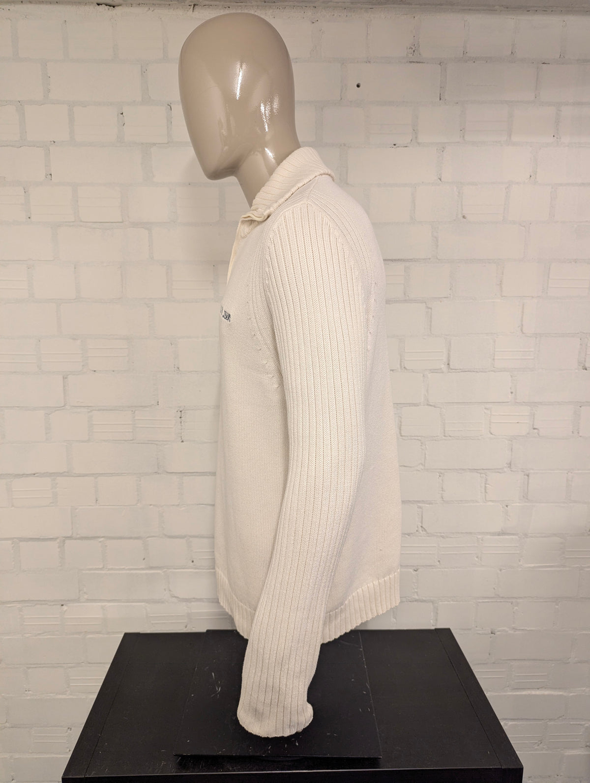 Nautica jeans Quarter zit trui met korte rits. Beige gekleurd. Maat XL.