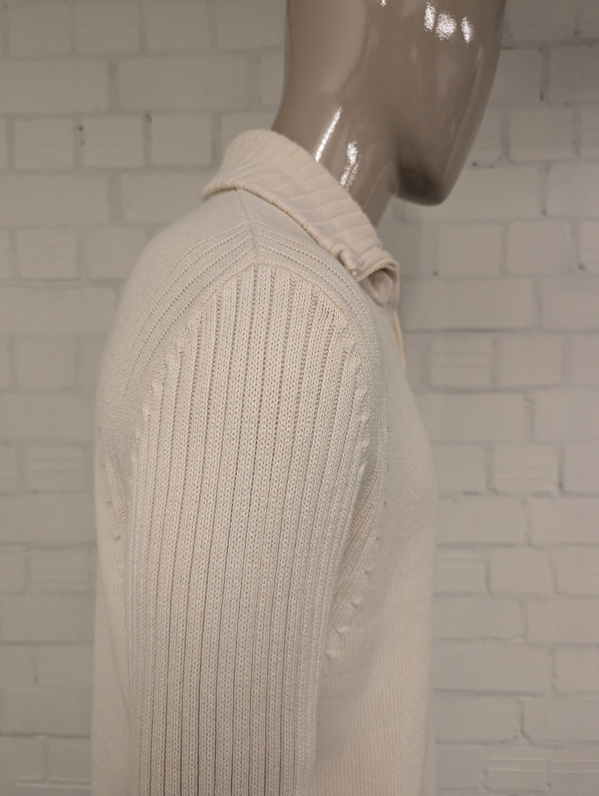 Nautica jeans Quarter zit trui met korte rits. Beige gekleurd. Maat XL.