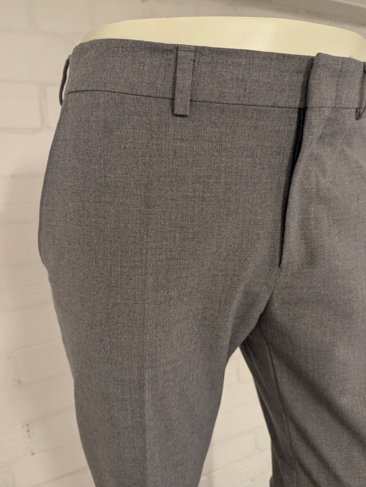 Pantaloni/pantaloni Lauren Ralph Lauren. Grigio misto. vestibilità slim. Taglia 50.