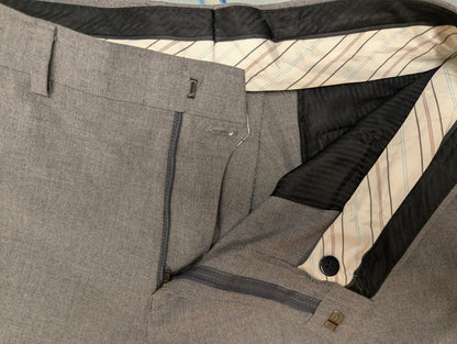 Pantaloni/pantaloni Lauren Ralph Lauren. Grigio misto. vestibilità slim. Taglia 50.