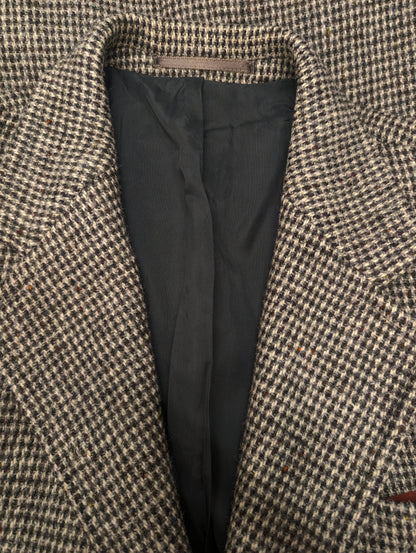 Giacca in Harris Tweed. Nero Grigio Beige con macchioline colorate. Taglia 50. #902.
