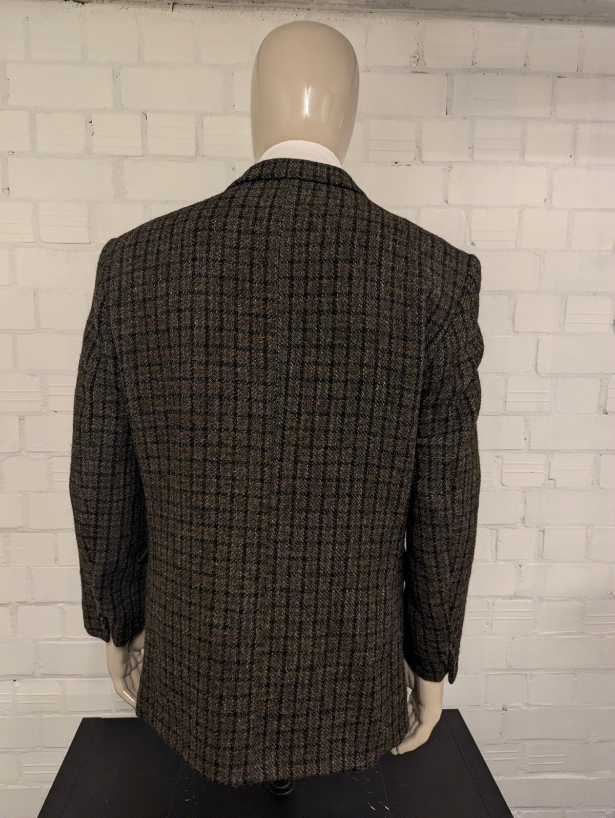 Harris Tweed colbert. Groen Bruin Zwart motief. Maat 54. #901.