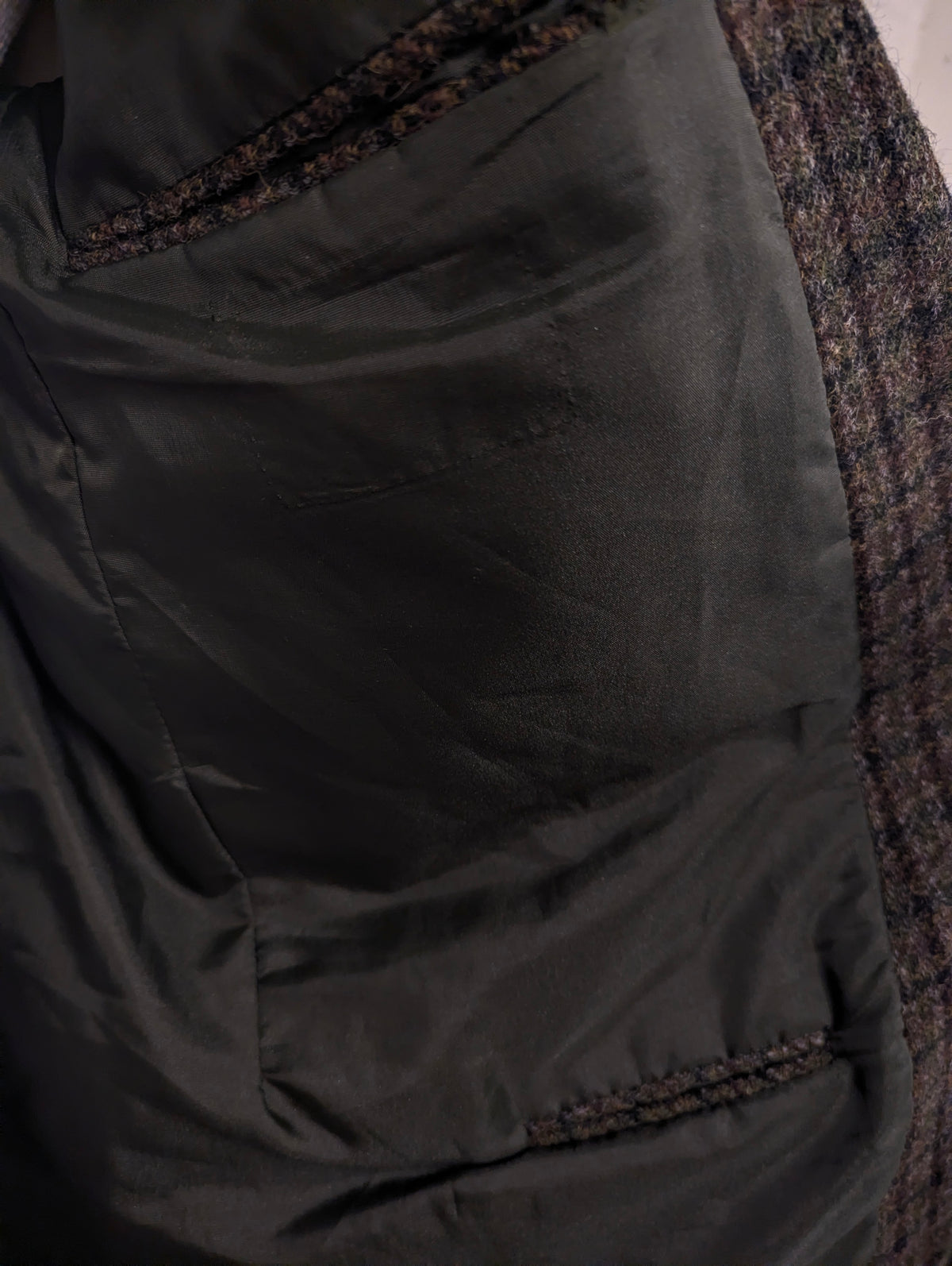 Harris Tweed colbert. Groen Bruin Zwart motief. Maat 54. #901.