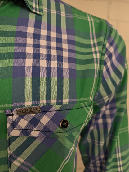 Vintage Dickies overhemd met dubbele sluiting, rits en drukknopen. Groen Blauw geruit. Maat L.