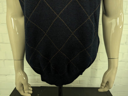 Vintage Wollen Serpelino Spencer met V-Hals. Zwart Bruin geruit. Maat L. 50% Wol & 50% Acryl.