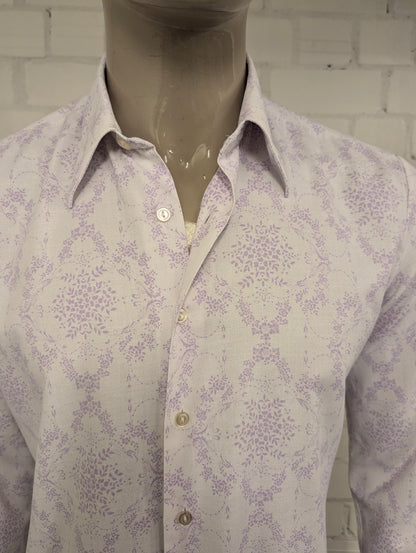 Vintage 70's overhemd met puntkraag. Wit Paarse Bloemen print. Maat L. #838.