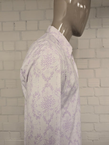 Vintage 70's overhemd met puntkraag. Wit Paarse Bloemen print. Maat L. #838.