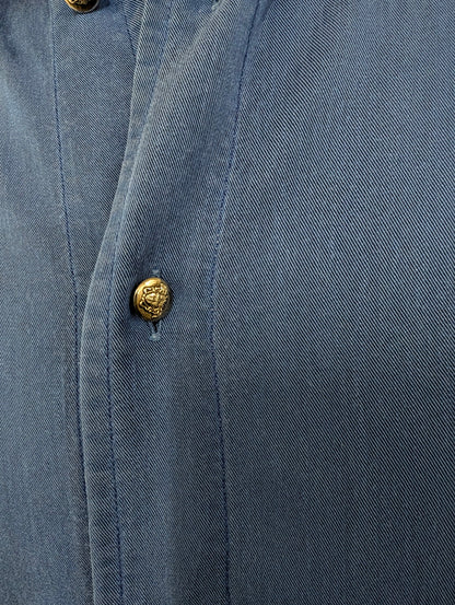 Vintage Versace Jeans Couture overhemd. Blauw gemêleerd met licht glanzend effect en de mooie iconische knopen. Maat L.