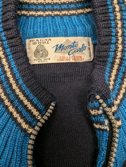 Monte Carlo Wollen vest. Blauw Grijs Wit gekleurd. Maat L.