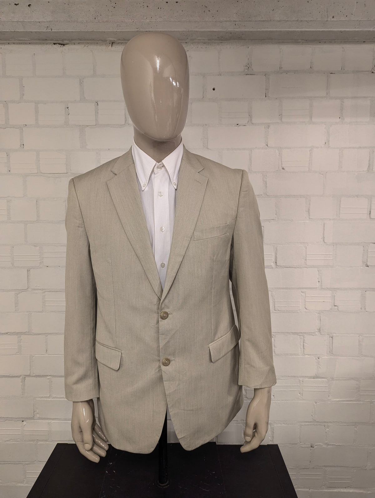 Chaps colbert. Beige gemêleerd. Maat 52 / L.
