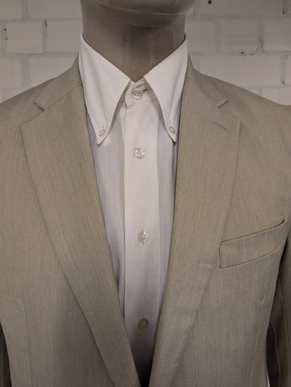 Chaps colbert. Beige gemêleerd. Maat 52 / L.