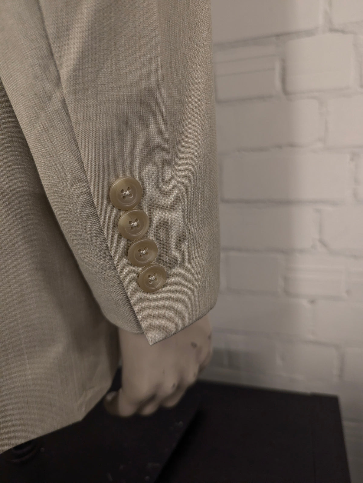 Chaps colbert. Beige gemêleerd. Maat 52 / L.