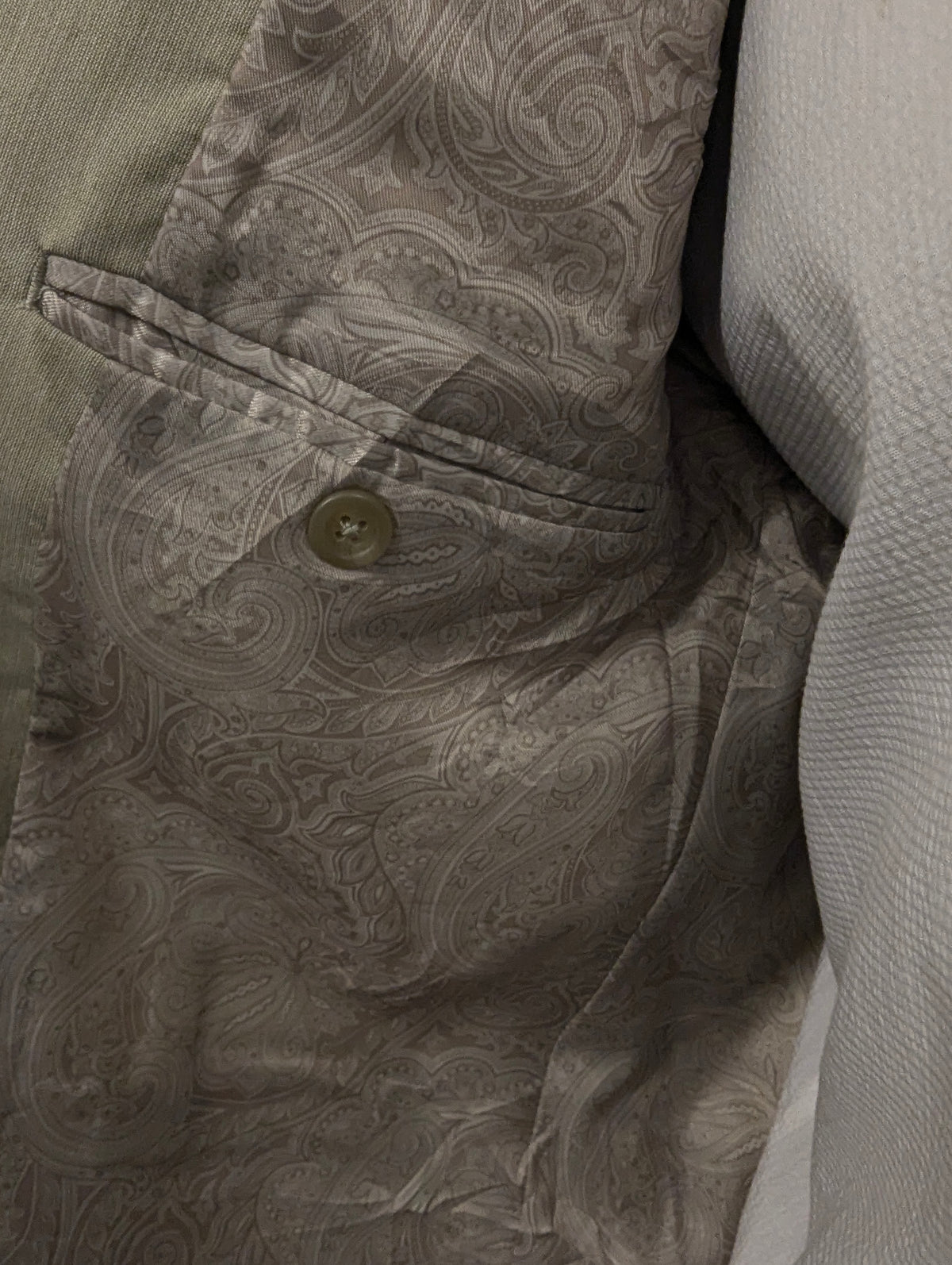 Chaps colbert. Beige gemêleerd. Maat 52 / L.