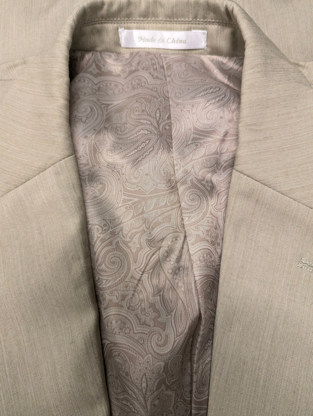 Chaps colbert. Beige gemêleerd. Maat 52 / L.