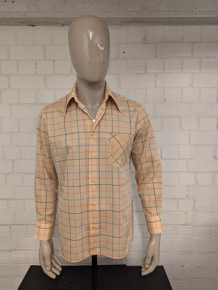 Vintage 70's Toper overhemd met puntkraag. Oranje met gekleurde lijnen geblokt patroon. Maat L.