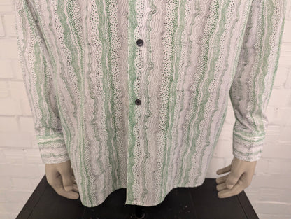 Vintage 70's Welton overhemd met puntkraag en luchtige dunne stof. Groen Wit Zwarte print. Maat L.