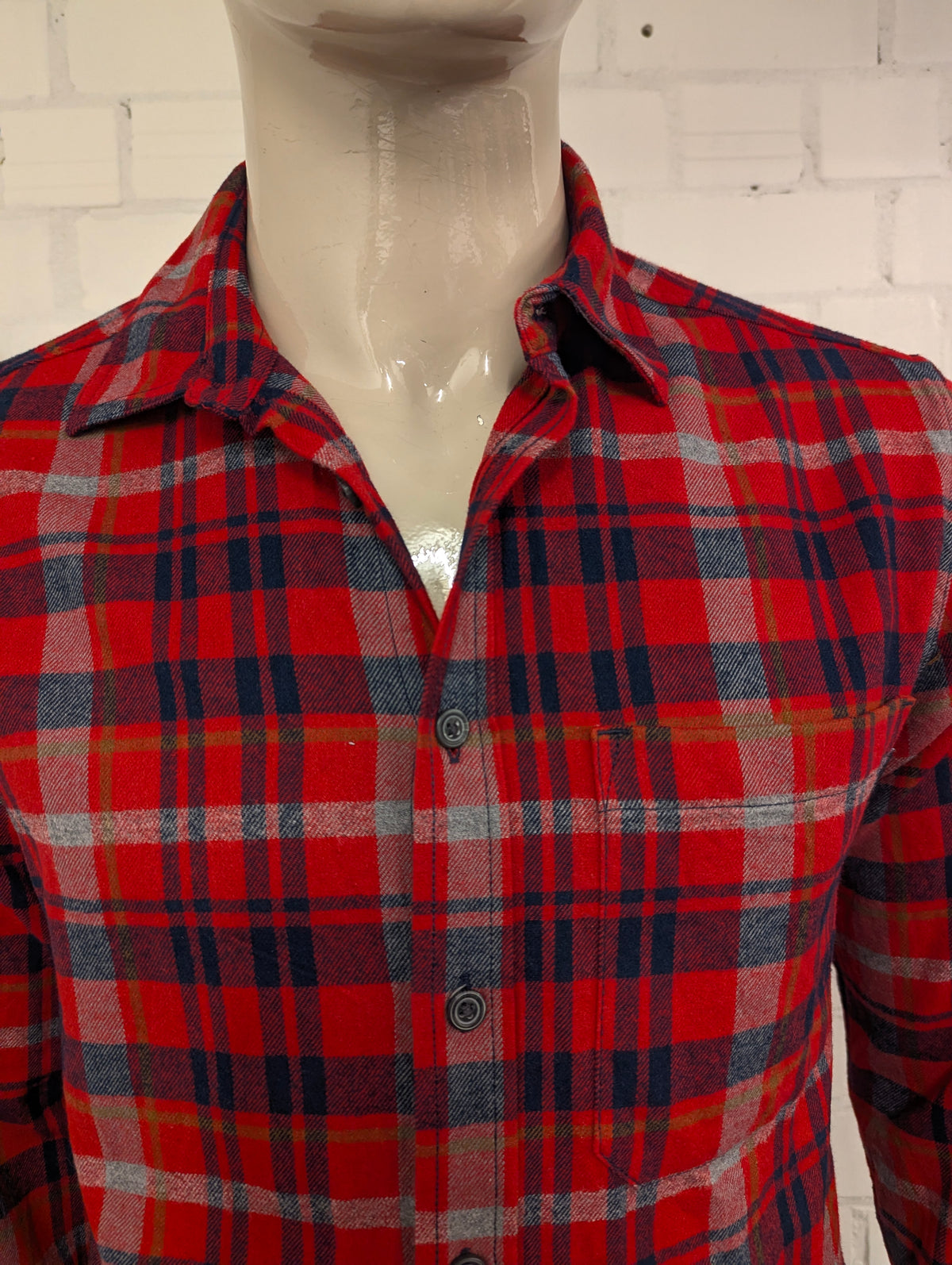 Eddie Bauer Flanellen overhemd. Rood Grijs Zwart geruit. Maat M.