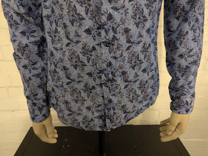 Oscar of Sweden overhemd. Blauw Bruine bloemen print. Maat M.