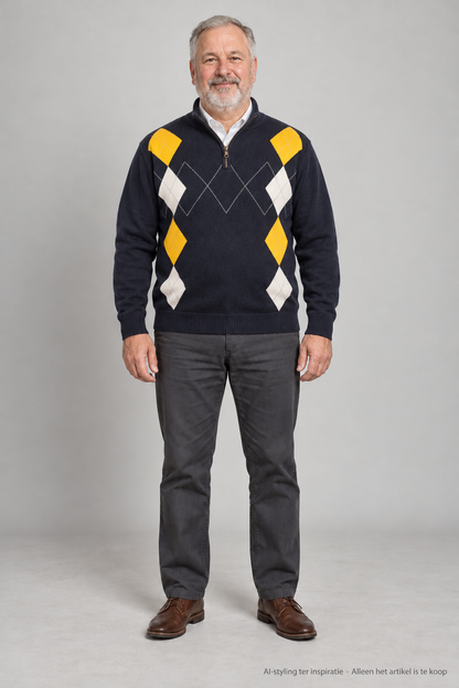 AI-styling ter inspiratie: Nautica Quarter Zip trui met korte rits. Donker Blauw Geel Wit Grijze Argyle ruit. Maat XL. Alleen dit artikel is inbegrepen; overige kleding en schoenen niet.