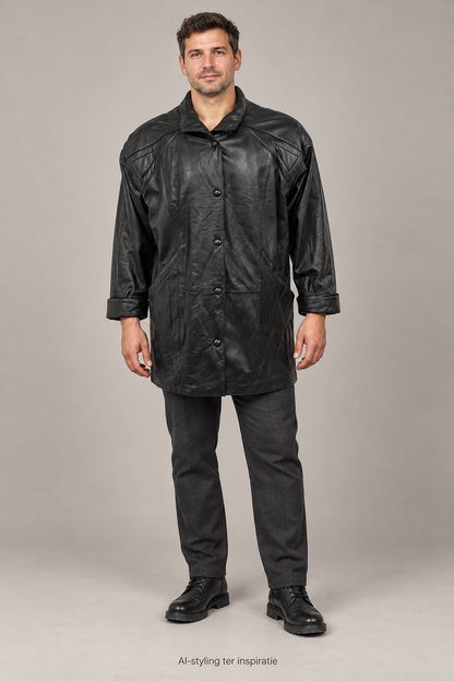 AI-styling ter inspiratie: man in zwarte leren jas #734; overige kleding niet inbegrepen.