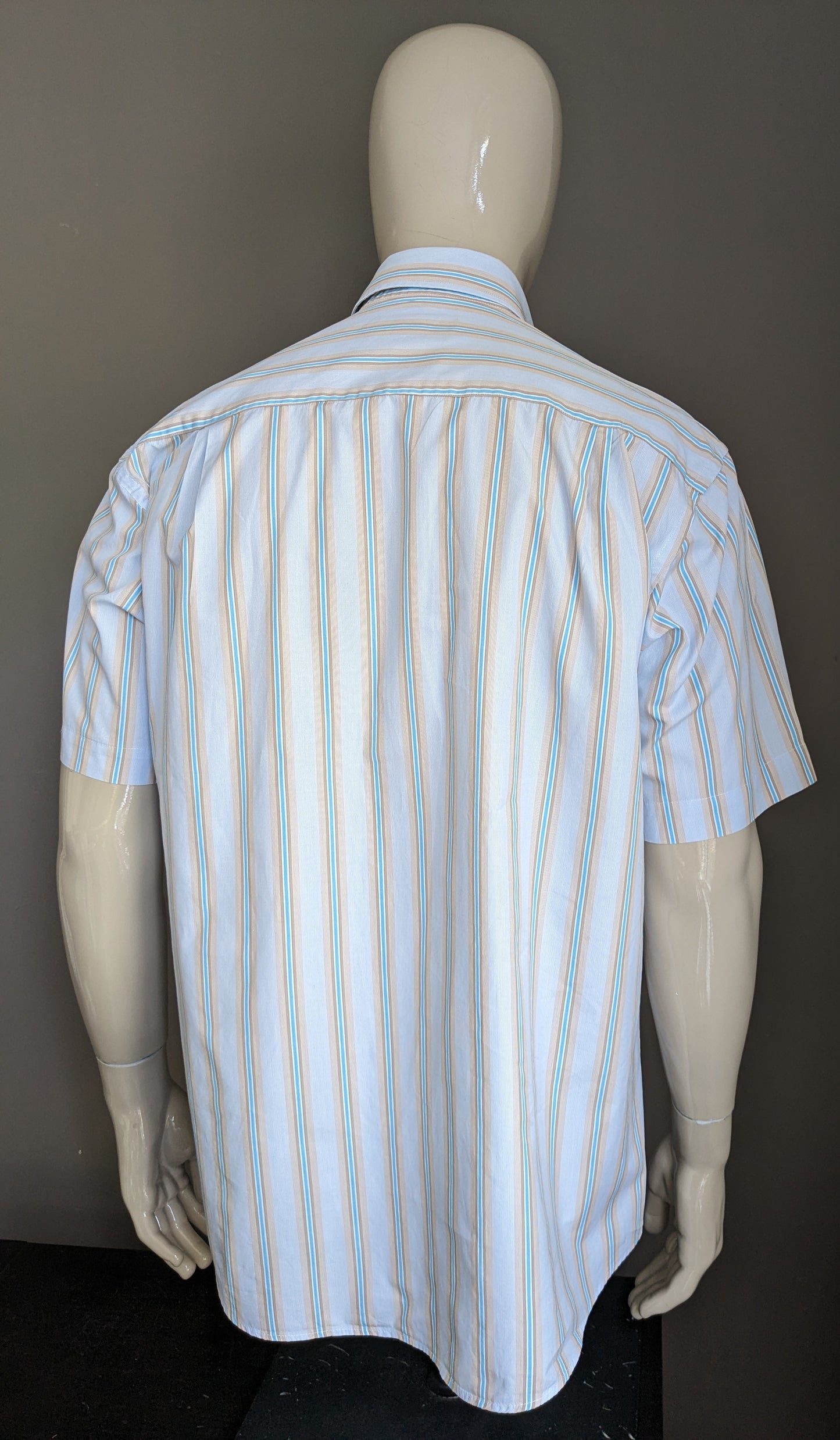 Adam Friday Shirt Kurzärmel. Blaubrauner weißer weiß gestreift. Größe xl.