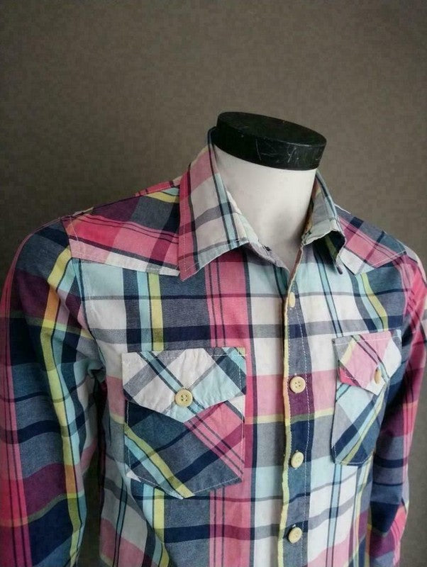 Scotch and soda shirt. Pink white blue checkered. Size M.