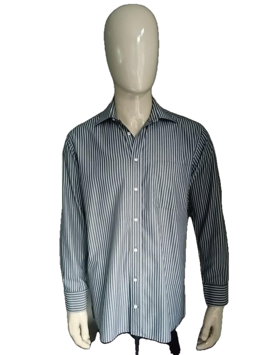 MCHEGGEN Shirt. Gray white striped. Size 39 / m / L. falls spacious