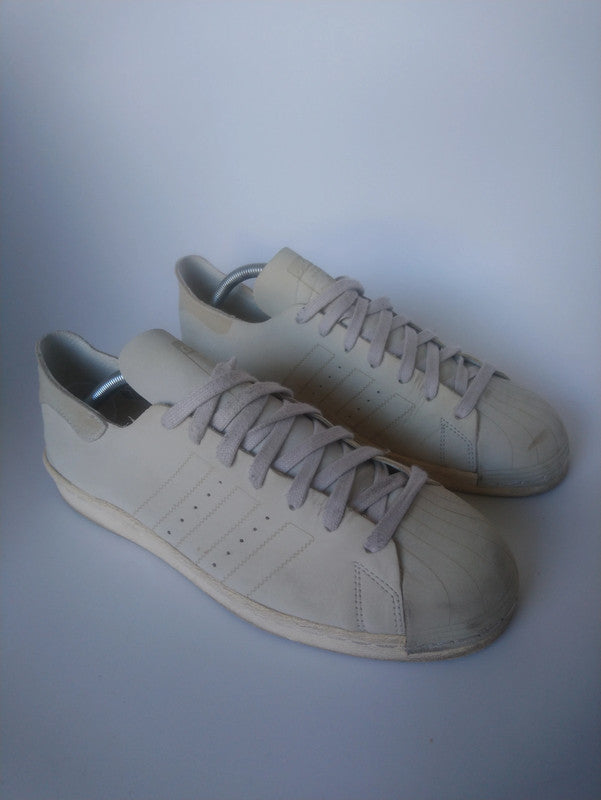 Adidas Original sneakers. Beige gekleurd. Maat 44. –