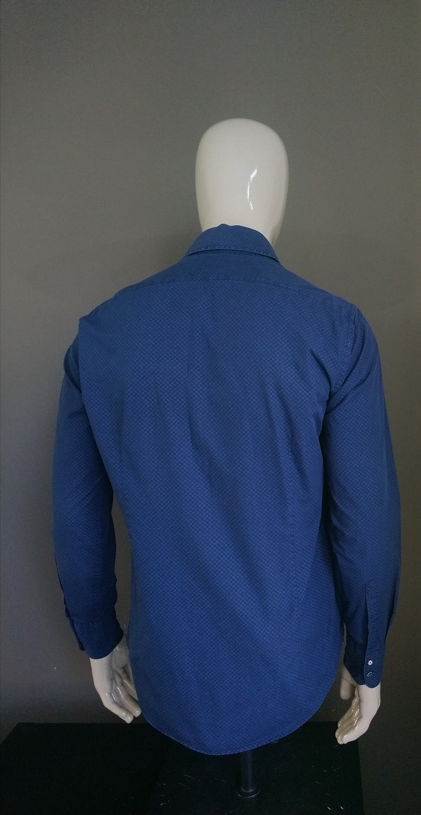 Blue industry shirt. Blue print. Size 40 / M. Perfect Fit.