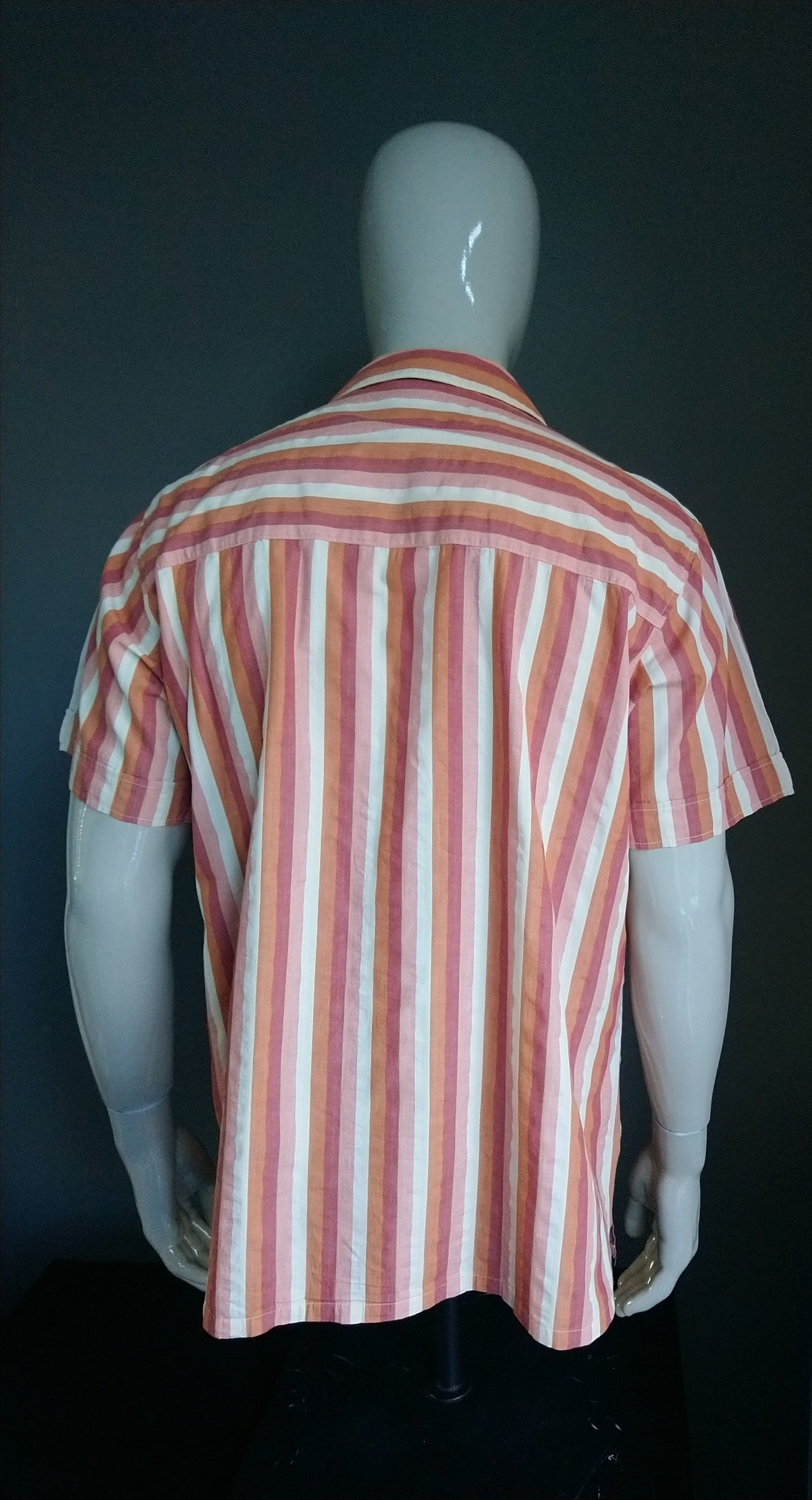Jack Wolfskin Shirt short sleeve. Orange beige striped. Size XL.