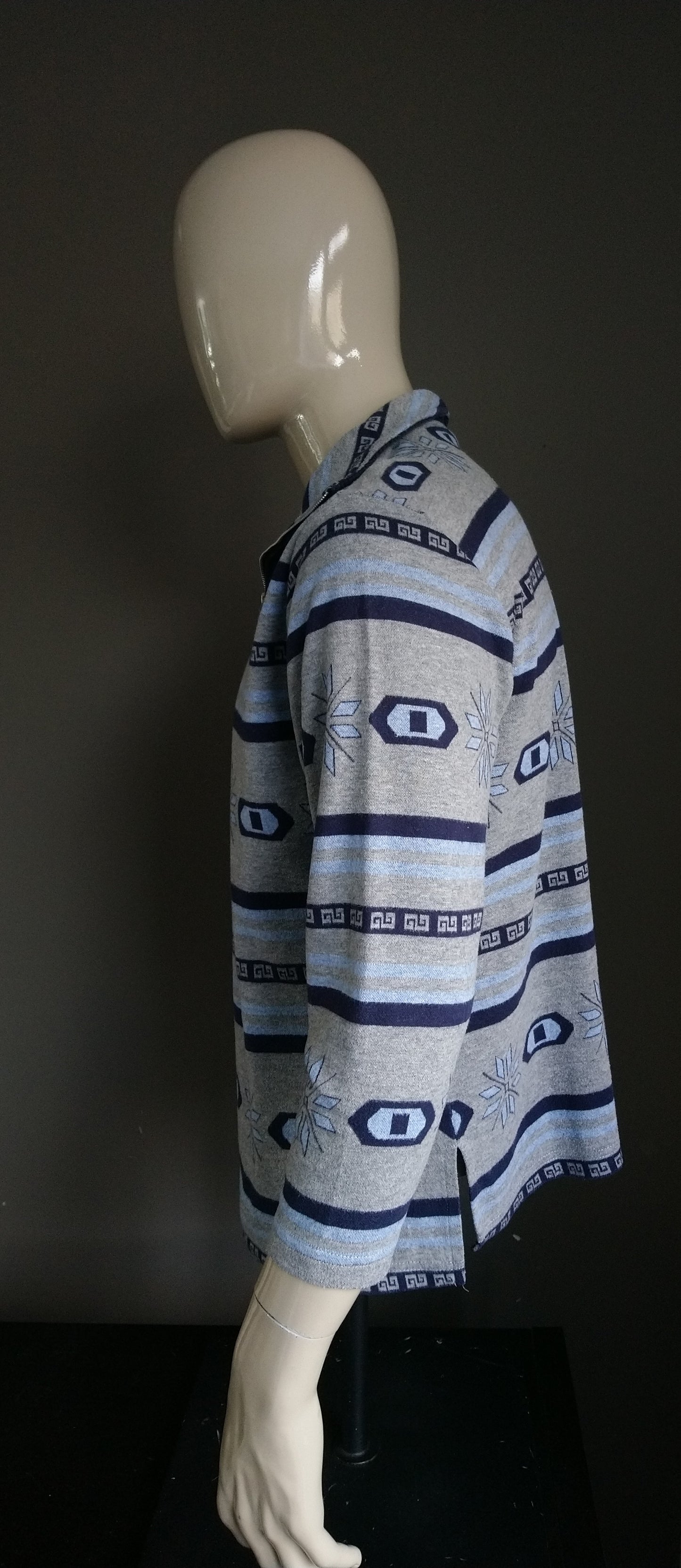 Vintage trui met rits. Grijs Blauwe print met 3/4e mouwen. Maat L.