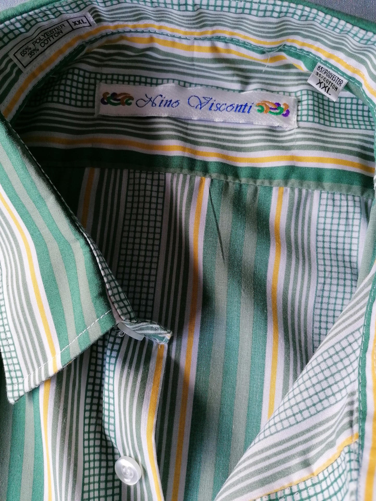 Vintage Nino Visconti Shirt Short Sleeve. Green gray yellow. Size XXL / 2XL. 65% Polyester & 35% Cotton