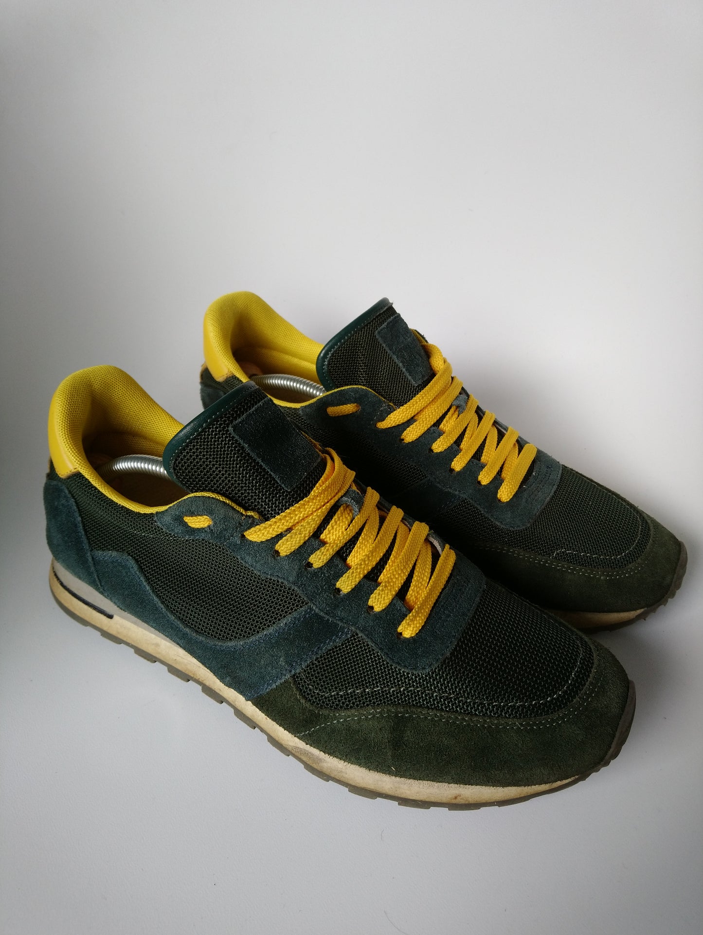 Eleventy / 11ty sneakers. Dark green yellow colored. Size 43.